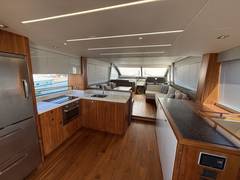 2018 SUNSEEKER MANHATTAN 66 "M/Y BISHWISH" photo 9