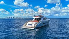 2010 LAZZARA YACHTS LSX 92 "CHAPTER II" photo 7