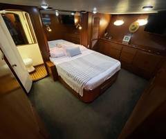 1999 MIKELSON Long-Range Luxury Sportfisher "64 FT 1999 MIKELSON LONG-RANGE LUXURY SPORTFISHER, SWELLS" photo 4