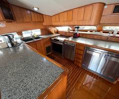 1999 MIKELSON Long-Range Luxury Sportfisher "64 FT 1999 MIKELSON LONG-RANGE LUXURY SPORTFISHER, SWELLS" photo 8