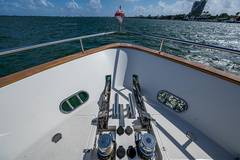 2000 HORIZON MOTOR YACHTS "THE USUAL" photo 5