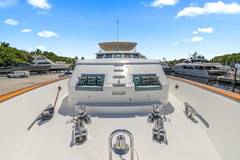 1999 TRINITY YACHTS Raised Pilothouse "DIRT POOR" photo 2