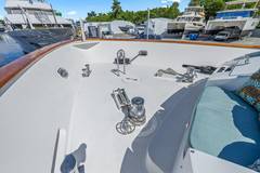 1999 TRINITY YACHTS Raised Pilothouse "DIRT POOR" photo 4