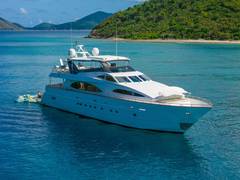 1996 AZIMUT YACHTS "CALAIS" photo 2