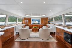 1996 AZIMUT YACHTS "CALAIS" photo 3