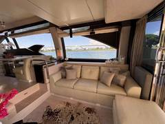 2018 AZIMUT YACHTS 66 Flybridge "XAX66046F718" photo 6