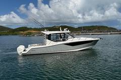 2021 BOSTON WHALER 405 Conquest "LA GRISSELLE" photo 2