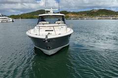 2021 BOSTON WHALER 405 Conquest "LA GRISSELLE" photo 9