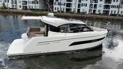 2019 CARVER C34 "MJ" photo 5