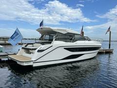 2023 BAVARIA SR38 "2023 BAVARIA SR38 - STOCK BOAT" photo 4