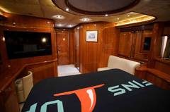2006 SUNSEEKER "2006 SUNSEEKER MANHATTAN 'FINS UP'" photo 3