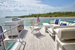 2017 AZIMUT YACHTS 64 Flybridge "GRATITUDE" photo 5