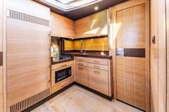 2011 AZIMUT YACHTS 48 Flybridge "PRIME TIME" photo 2