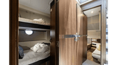 2019 AZIMUT YACHTS 50 Flybridge "2019 AZIMUT 50 FLYBRIDGE" photo 7