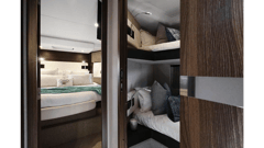 2019 AZIMUT YACHTS 50 Flybridge "2019 AZIMUT 50 FLYBRIDGE" photo 9