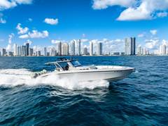 2022 MIDNIGHT EXPRESS POWERBOATS 43' Solstice "TRIGGER" photo 5