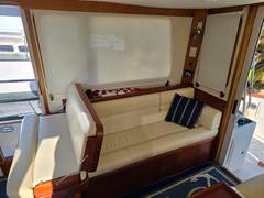 2004 LEGACY YACHTS Sedan Flybridge "LINDY" photo 4