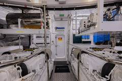 2025 SUNSEEKER 88 Yacht "HIDEOUT" photo 6
