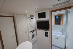 2025 SUNSEEKER 88 Yacht "HIDEOUT" photo 8