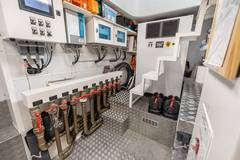 2023 CUSTOM LINE NAVETTA 42 "NAVETTA 42" photo 9