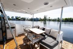 2023 AZIMUT YACHTS 50 FLY "ANDROMEDA" photo 2