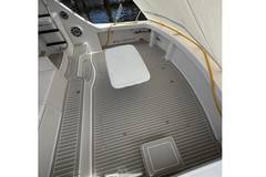 2013 HATTERAS GT54 "BUCKET LIST" photo 5