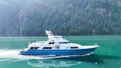 1989 DELTA MARINE Flybridge Motoryacht "MARLINDA" photo 1
