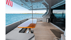 2009 AZIMUT YACHTS Flybridge 85 "KNOT WOKE" photo 7