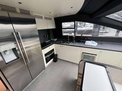 2024 AZIMUT YACHTS Fly 78 "ANGEL" photo 4