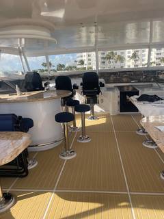 2004 HATTERAS 80 Motor Yacht "HOPE" photo 5