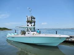 2021 EVERGLADES 365 Center Console "BABY SEAL" photo 1
