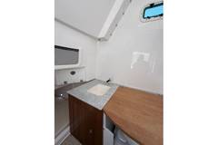 2021 EVERGLADES 365 Center Console "BABY SEAL" photo 9