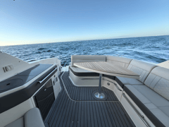 2021 SEA RAY SUNDANCER 320 "MOMENTUM" photo 4