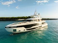 2024 AZIMUT YACHTS Grande 36M "LUZ DE MAR" photo 4