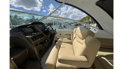 2013 CRUISERS YACHTS 380 Express "2013 CRUISERS YACHTS 380 EXPRESS" photo 9