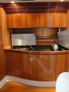 2003 PERSHING 52 "M/Y BACK IN FIVE MINUTES" photo 4