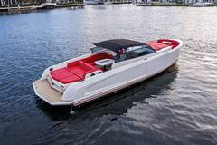 2016 VANQUISH YACHTS "VQ48" photo 7
