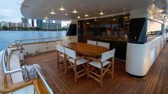 2005 SANLORENZO YACHTS SL82 "LOSAND" photo 5