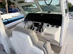 2022 SCOUT BOATS 380 LXF "NO NAME" photo 5