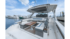 2021 TIARA YACHTS 38 LS "LIQUID ASSET" photo 8