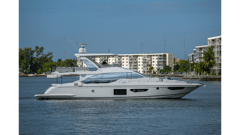 2020 AZIMUT YACHTS Flybridge "LIQUID ASSET" photo 2