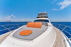 2014 LAZZARA YACHTS "LAZZARA" photo 9