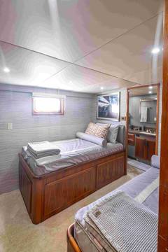 1972 DITMAR DONALDSON Motoryacht "SAPPHIRE SEA II" photo 7