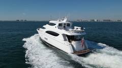 2006 HATTERAS 80 Motor Yacht Skylounge "TIME-2 FLY" photo 8