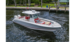 2018 BOSTON WHALER 330 "DARE TO DREAM'S SIDECHICK" photo 1