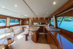 2017 VIKING 62 CONVERTIBLE "OFFENSIVE" photo 7