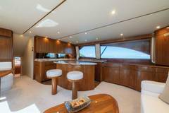 2017 VIKING 62 CONVERTIBLE "OFFENSIVE" photo 8