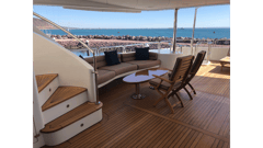 2004 BENETTI YACHTS Cockpit "ALBATROSS" photo 6