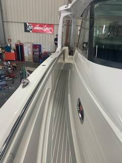 2023 TIARA YACHTS 48 LS "PEPSEA" photo 4