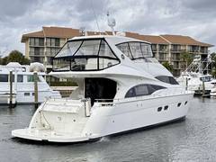 2005 MARQUIS 59 "NEW ARRIVAL" photo 2